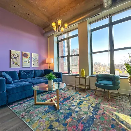 Modern And Bright 2Br On Michigan Ave With Optional Parking And Gym Access Near Soldier Field & Grant Park