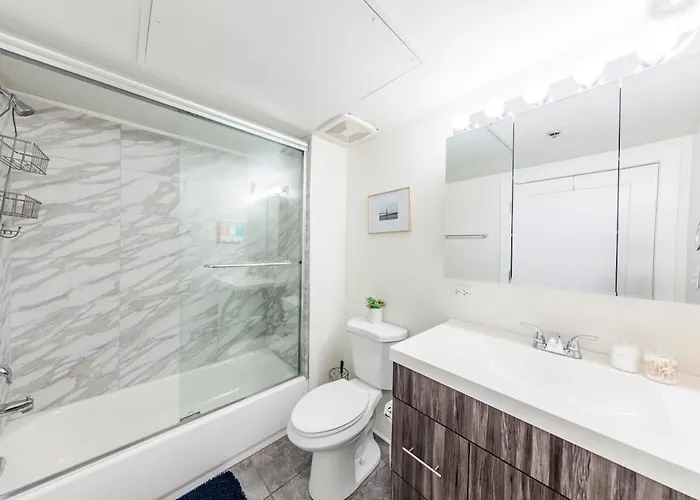 Modern And Bright 2br On Michigan Ave With Optional Parking And Gym Access Near Soldier Field & Grant Park Appartamento *